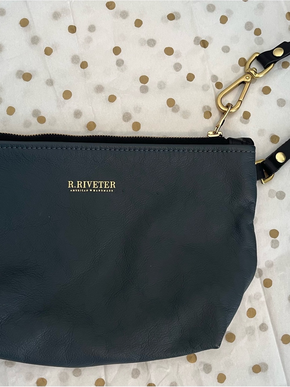 R. Riveter Deep Green Leather Wristlet Clutch - Picture 5 of 14